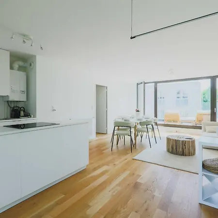 Magnificent -2br-6p- Belleville Apartament *